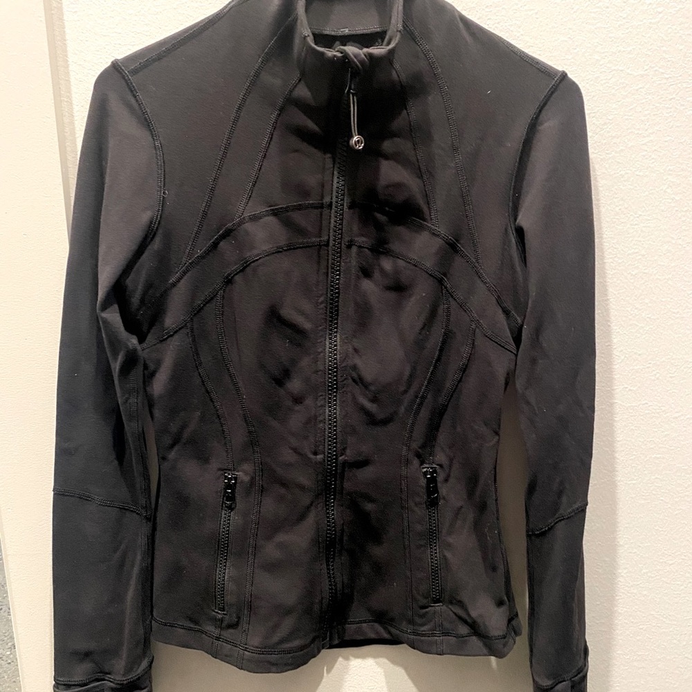 Lululemon FullZip Black Athletic Jacket w/Mitts XS